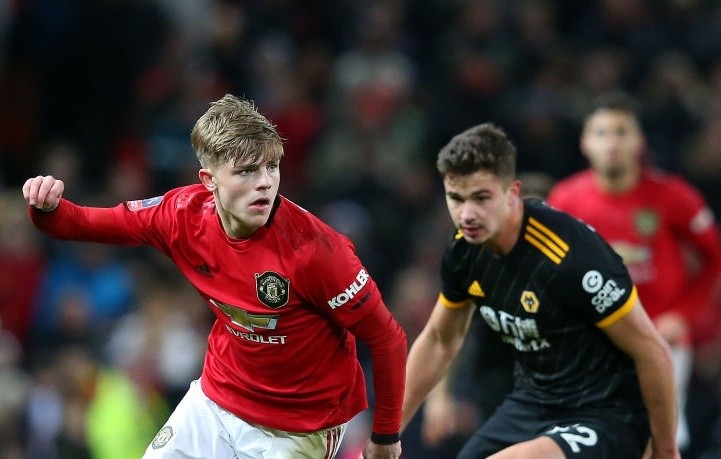 Hạ Wolves, Man Utd phát hiện ra 