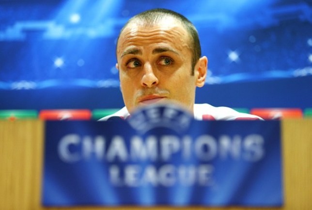 berbatov nói về cơ hội của man utd ở champions league - Bóng Đá