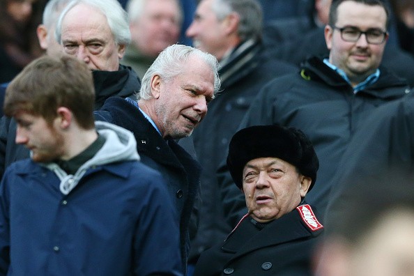 David Gold offers Ed Woodward support after being targeted by furious West Ham fans - Bóng Đá