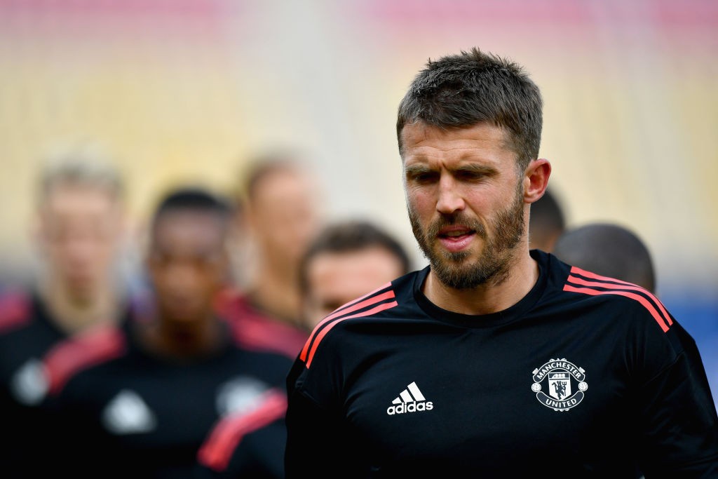 Carrick tiết lộ 2 cái tên của M.U mà Solskjaer không thể huấn luyện  - Bóng Đá