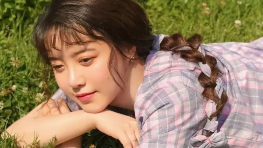 Thay vì ăn một bữa phụ nhiều calo, lựa chọn này giúp giảm đáng kể năng lượng nạp vào nhưng vẫn “xoa dịu” cảm giác thèm ăn.