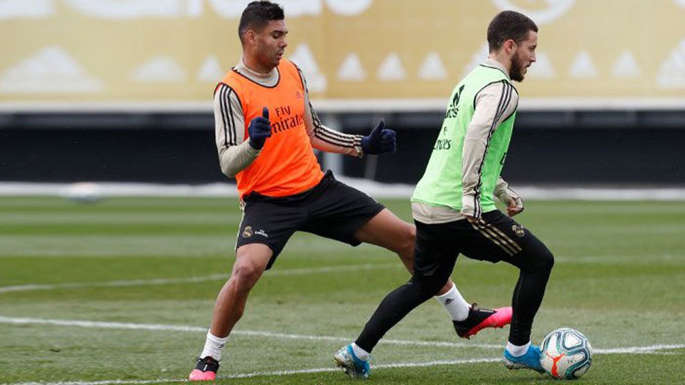Hazard trains with the group again, but Zidane won't risk him against Atletico - Bóng Đá