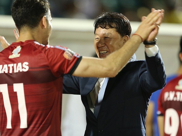 Bóng đá thành phố HCM: Người khổng lồ đã đến lúc thức tỉnh? - Bóng Đá