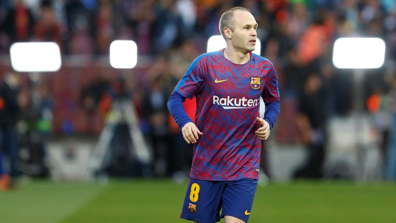   Barcelona  Iniesta: Barcelona's behaviour has been a little ugly, you must respect your coach - Bóng Đá