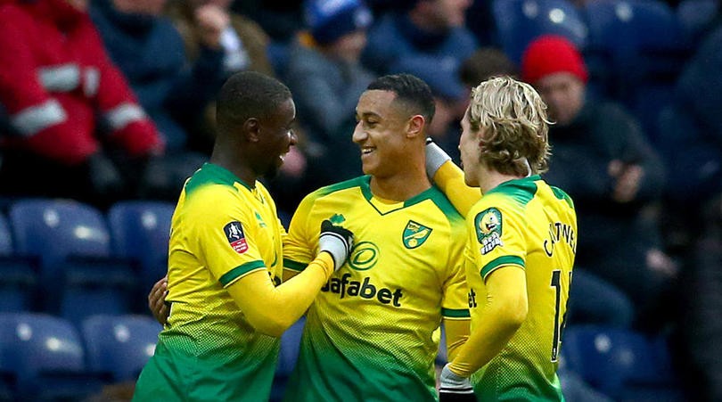 FA Cup hat-trick hero Adam Idah has Manchester United in his sights after Norwich dispatch Preston - Bóng Đá