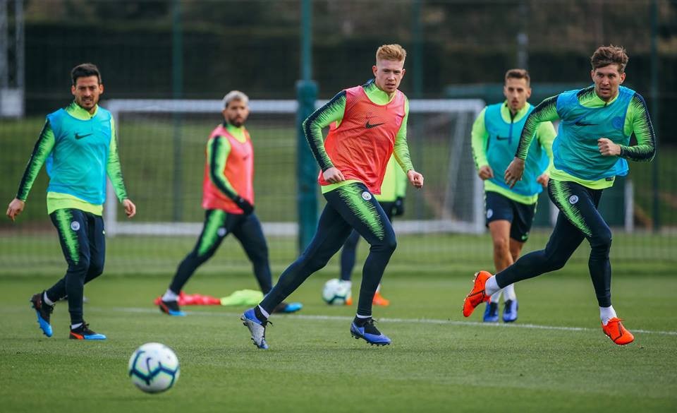 Man City tập  - Bóng Đá