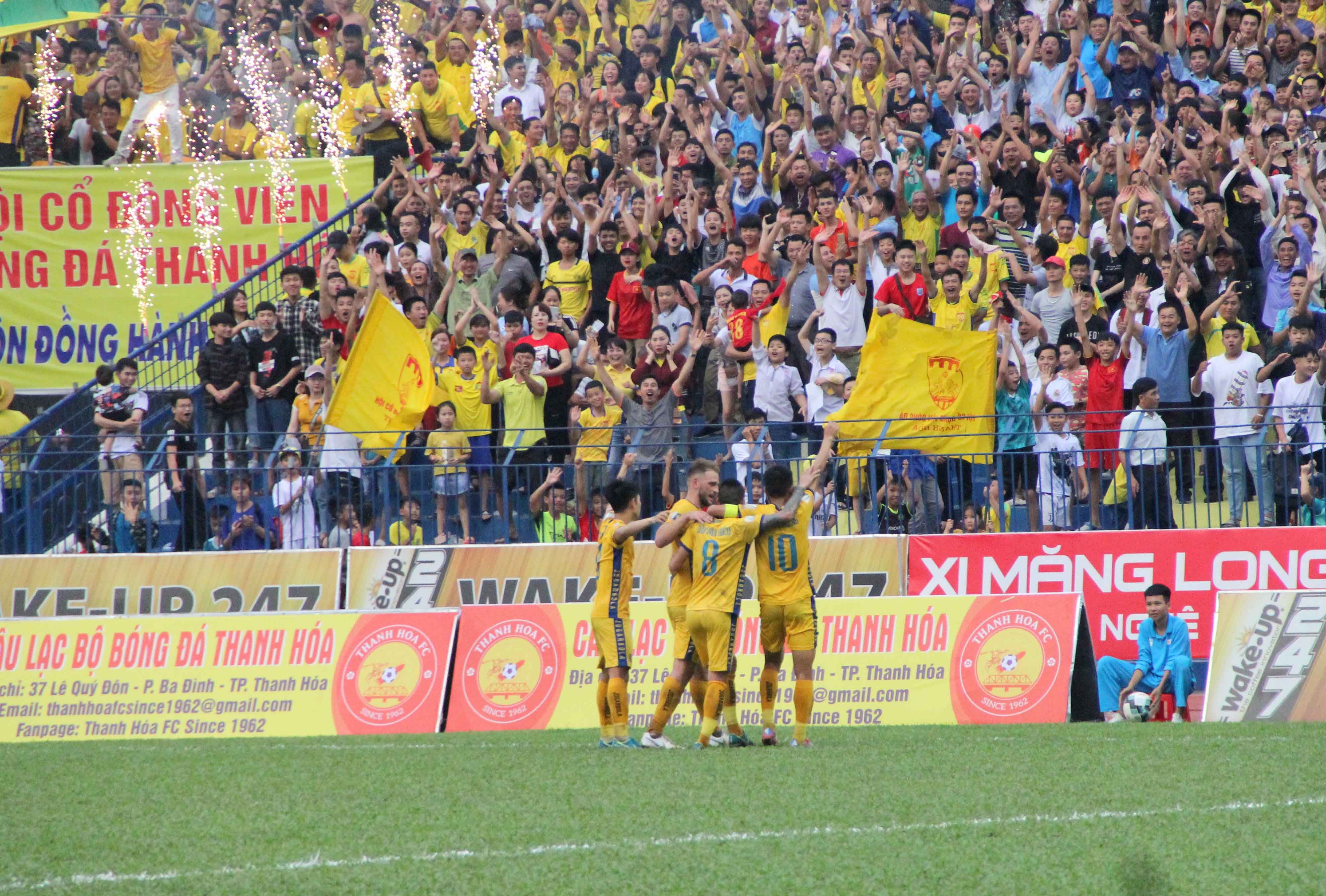 Điểm tin bóng đá Việt Nam tối 11/05: Trường “híp” lập siêu phẩm trên đất Thái, Việt Nam có bản quyền King’s Cup - Bóng Đá