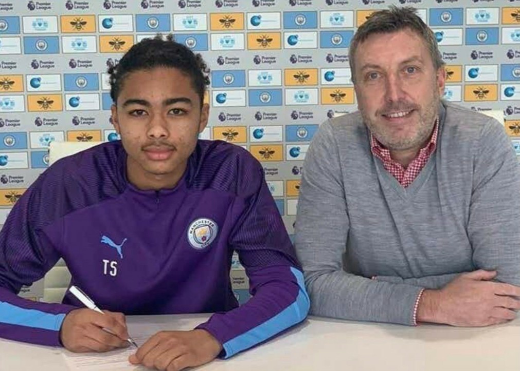 mc signed gbadebo - Bóng Đá