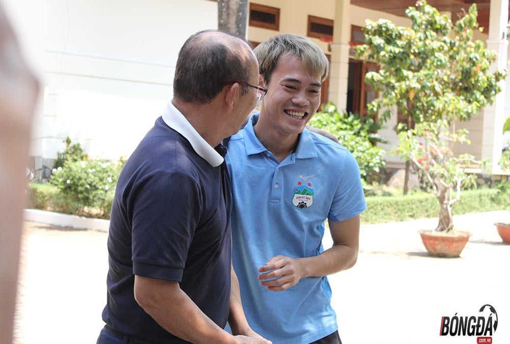 Thầy Park hội ngộ thân mật cùng quân bầu Đức tại Gia Lai - Bóng Đá