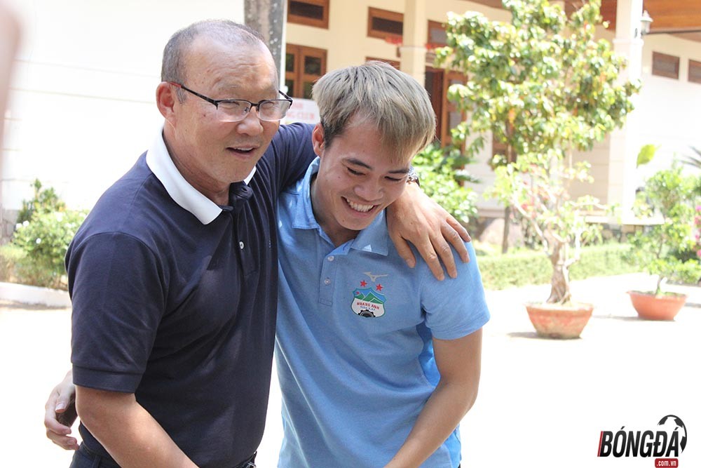 Thầy Park hội ngộ thân mật cùng quân bầu Đức tại Gia Lai - Bóng Đá