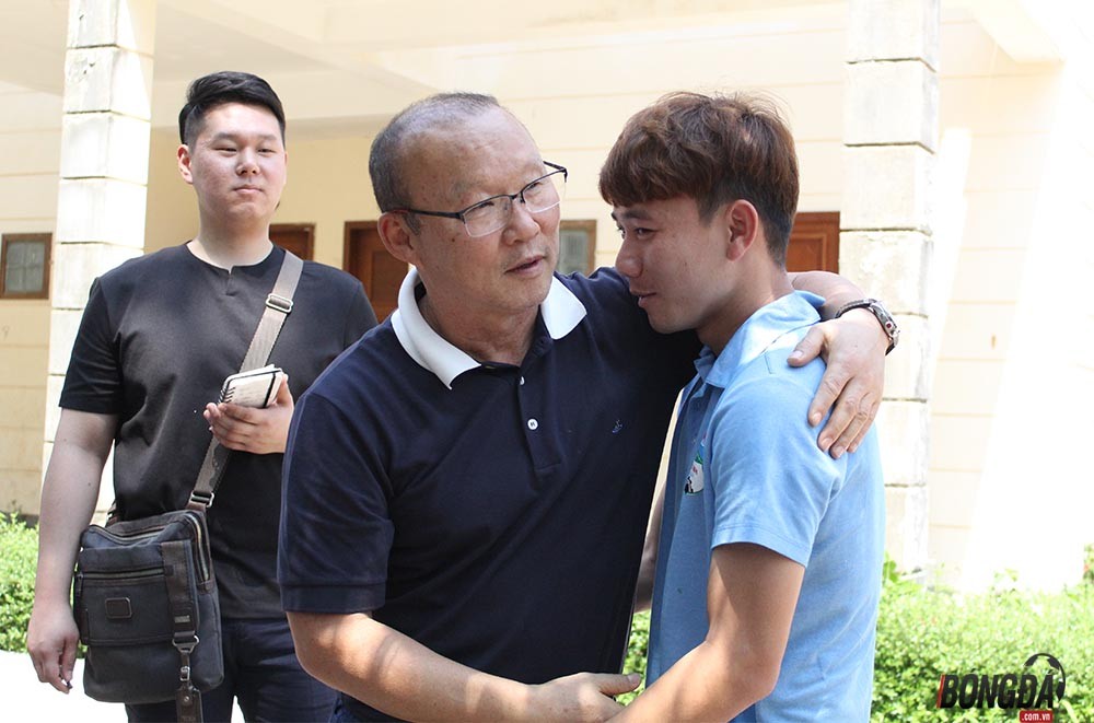 Thầy Park hội ngộ thân mật cùng quân bầu Đức tại Gia Lai - Bóng Đá