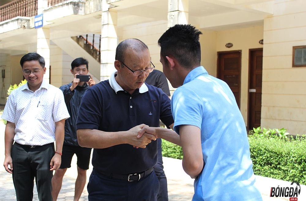 Thầy Park hội ngộ thân mật cùng quân bầu Đức tại Gia Lai - Bóng Đá