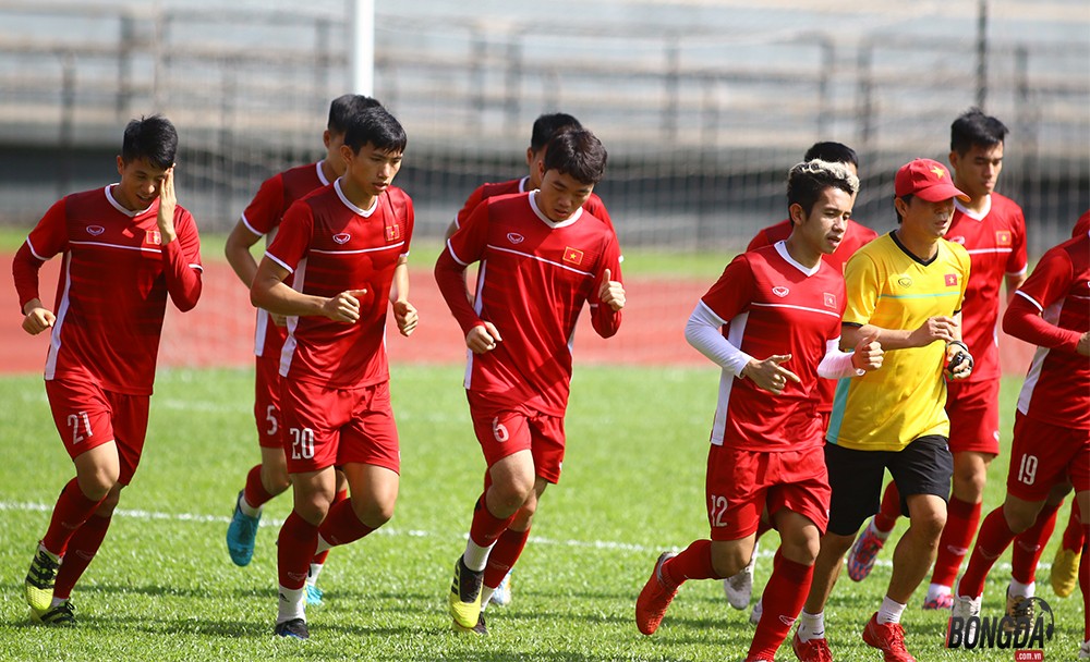 Thầy Park triệu tập 23 cầu thủ, U22 có 30 gương mặt tập trung - Bóng Đá