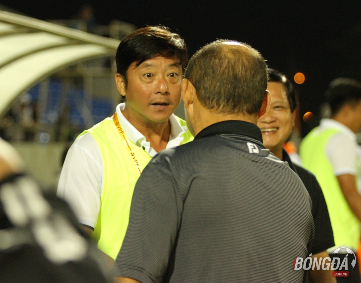 Thắng đậm Viettel, Huỳnh Đức vẫn 