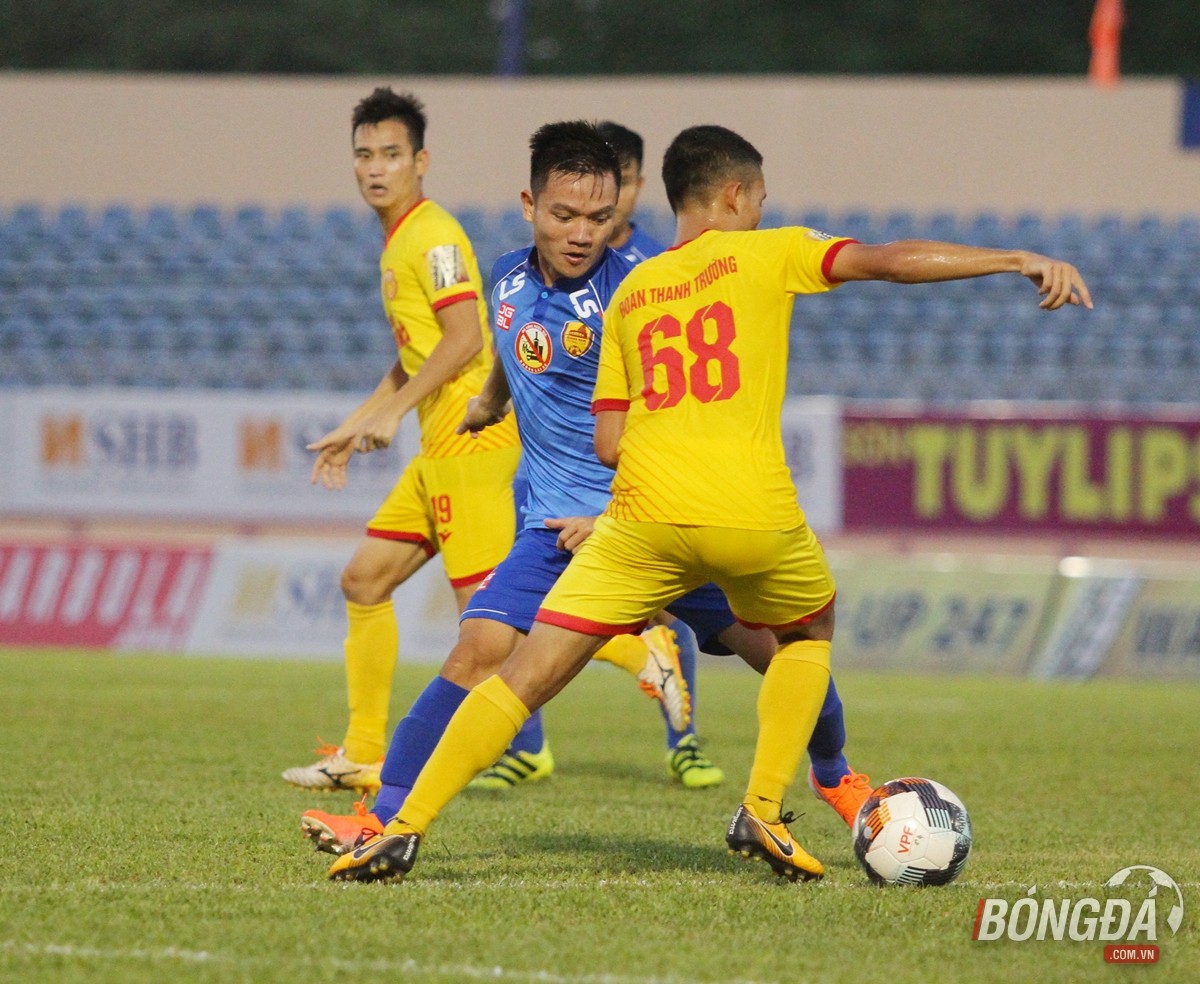 Quảng Nam - Nam Định - Bóng Đá