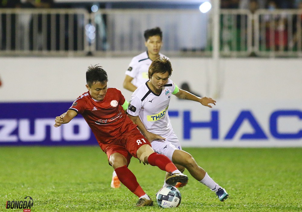 HLV HAGL lần đầu nói về cái khó của Tuấn Anh ở V-League 2019 - Bóng Đá