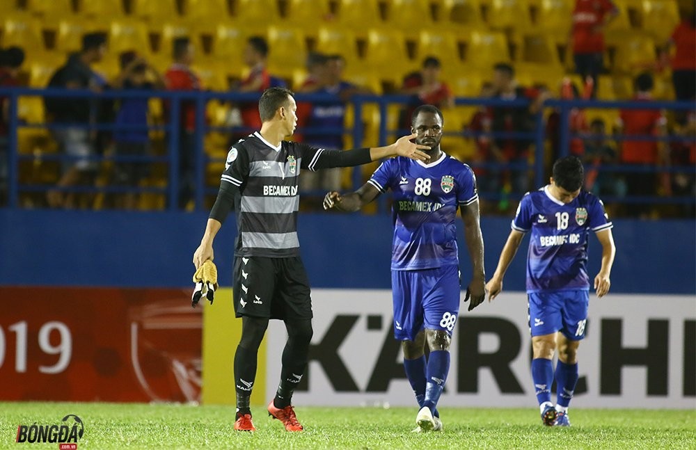 Điểm tin bóng đá Việt Nam sáng 13/03: Tấn Trường bị nghi ngờ tiêu cực sau sai lầm đáng trách - Bóng Đá