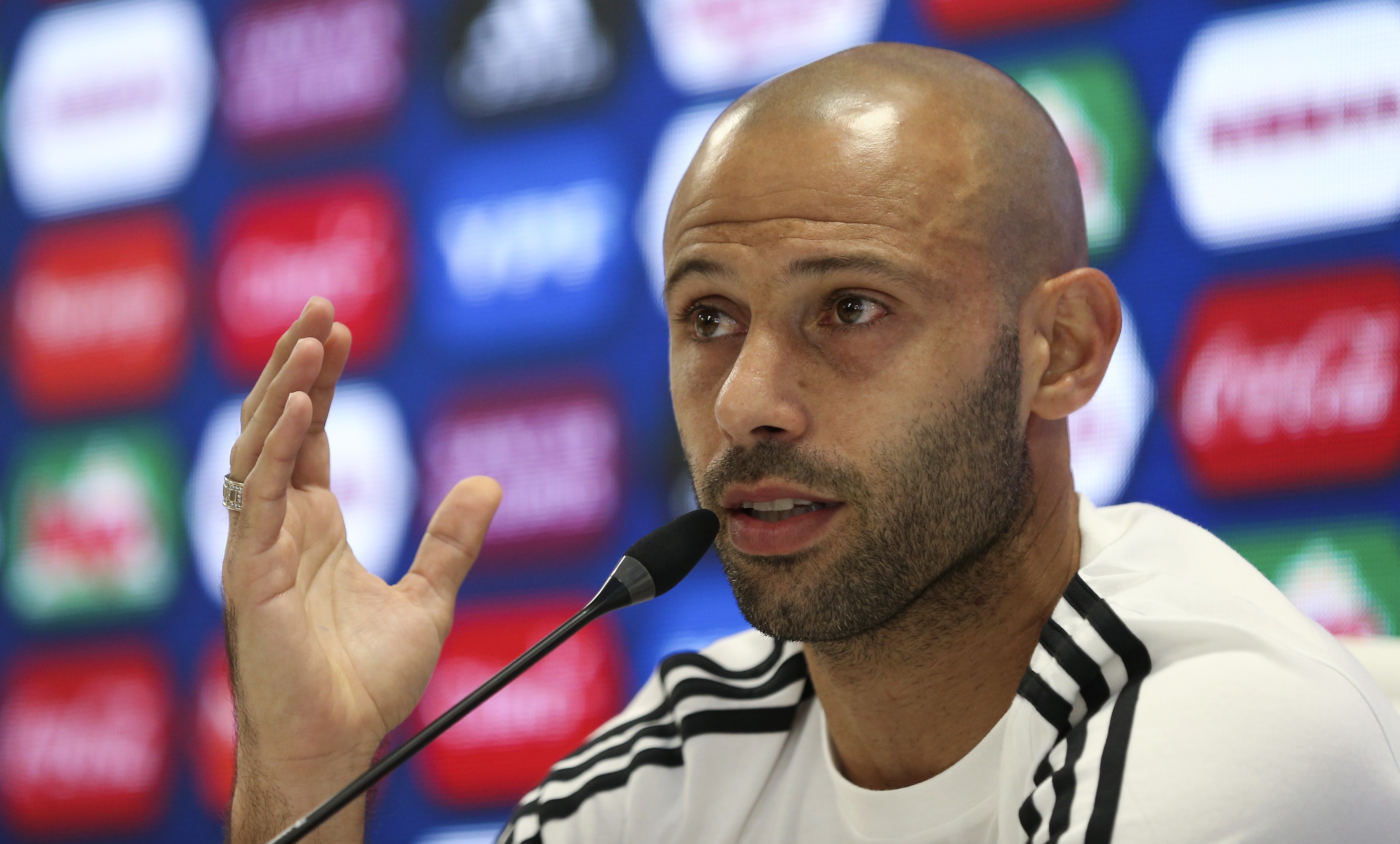 LIVERPOOL: FANS REACT TO JAVIER MASCHERANO’S QUOTES ON THE CLUB - Bóng Đá