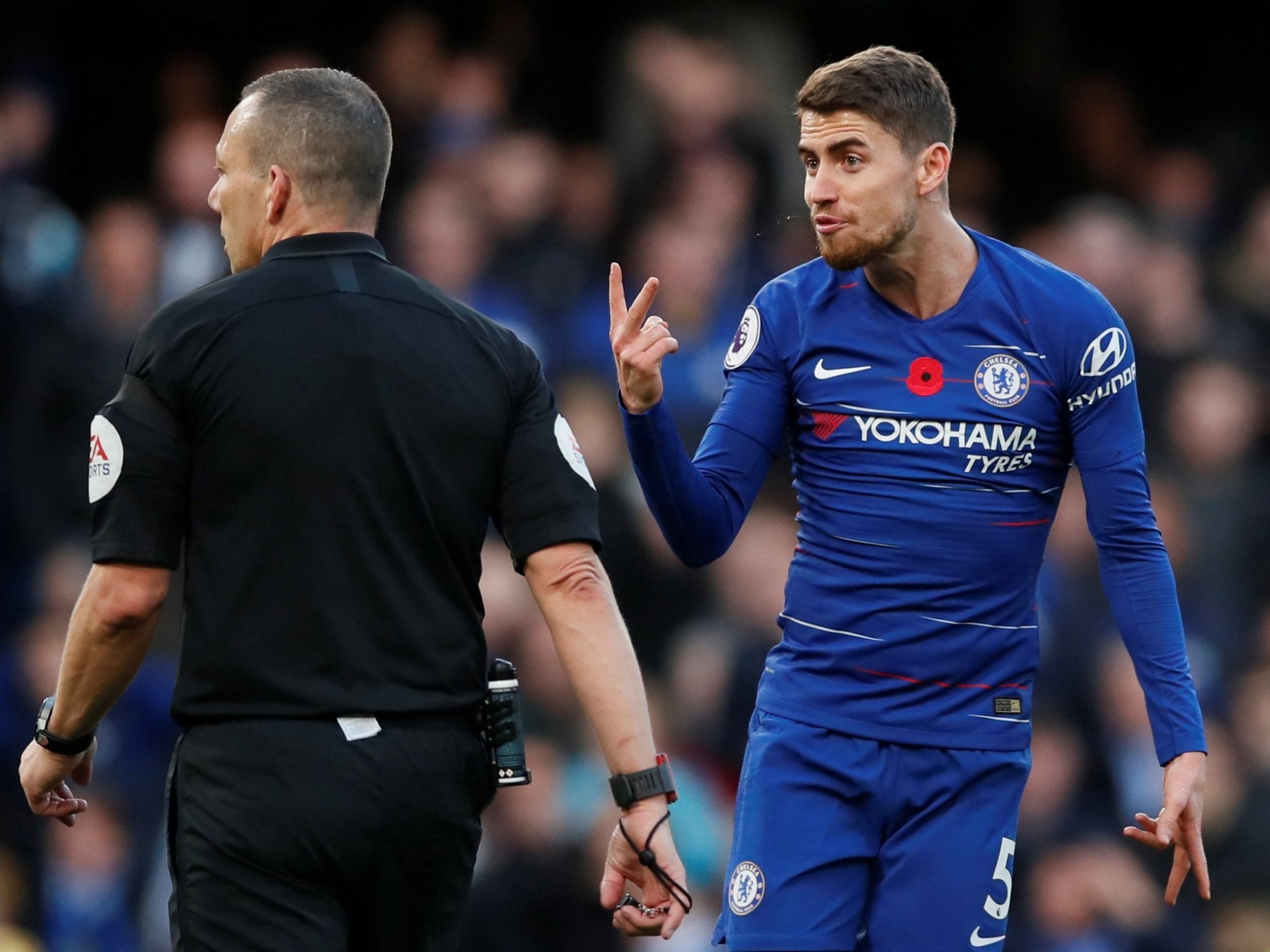 Analysing Maurizio Sarri's claim about N'Golo Kante and why he only wants to play Jorginho deep - Bóng Đá