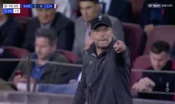 Alisson từ chối mệnh lệnh lên tấn công của Klopp - Bóng Đá