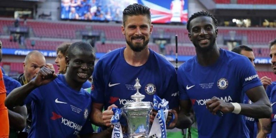 Hazard chưa rời Chelsea, nhà vô đich World Cup đã tính chuyện 