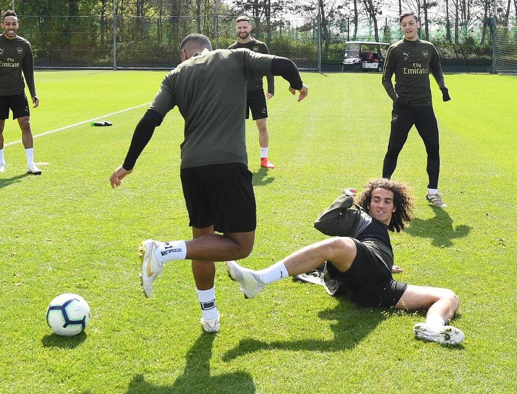 Arsenal tập - Bóng Đá