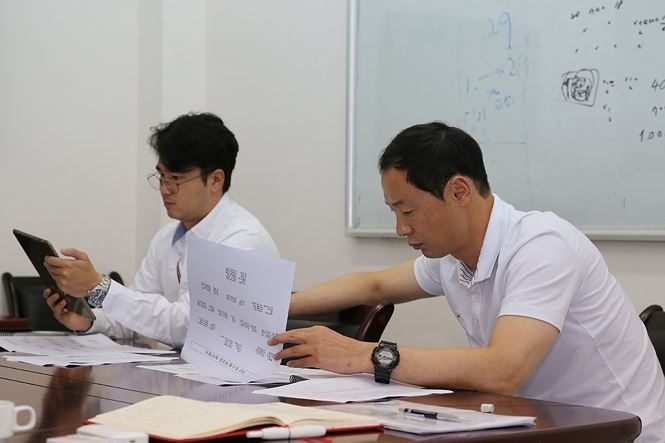 Tân trợ lý HLV Park Hang-seo chính thức bắt tay chuẩn bị SEA Games 30 - Bóng Đá