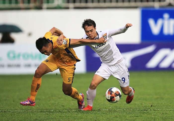 HLV Incheon: Chính điểm yếu này khiến Công Phượng rất bất lợi nếu đá ở K-League - Bóng Đá