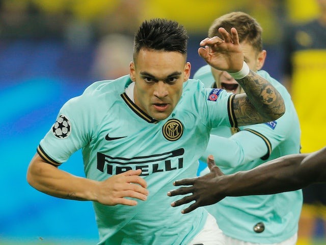 Inter Milan striker Lautaro Martinez happy to be linked with Man Utd and Man City but in no rush to leave Italy - Bóng Đá