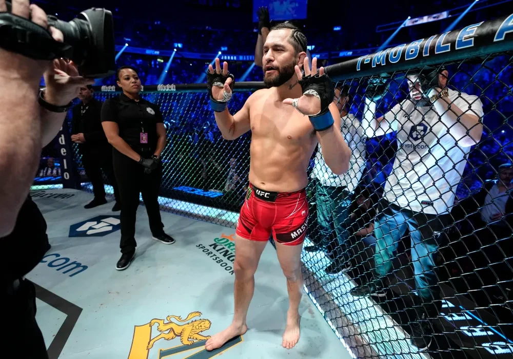 Jorge Masvidal chuẩn bị đối đầu với Colby Covington tại sự kiện UFC 272