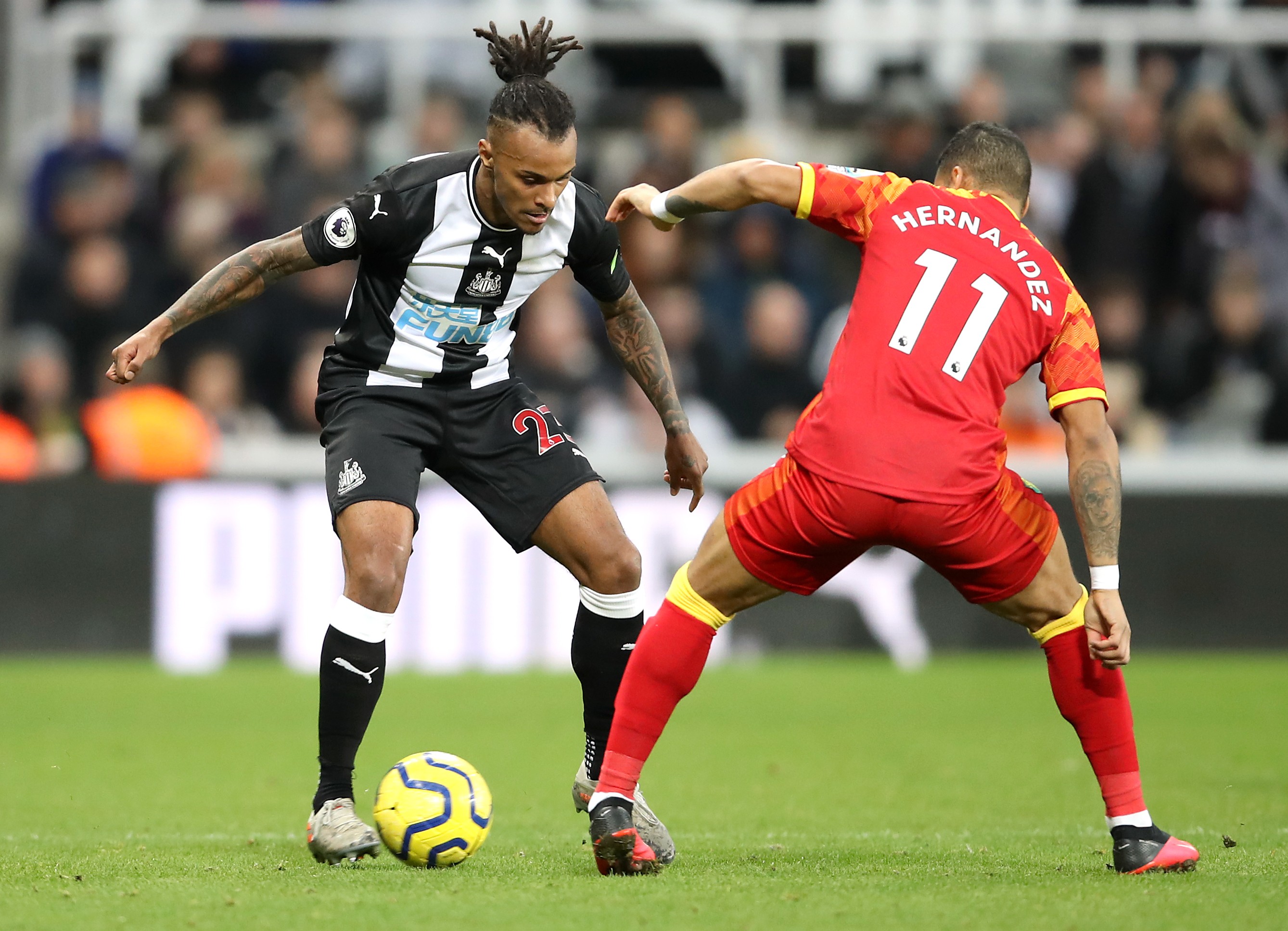 Fernandes, 'tiểu Depay' và 5 tân binh khác của EPL ra mắt thế nào? - Bóng Đá