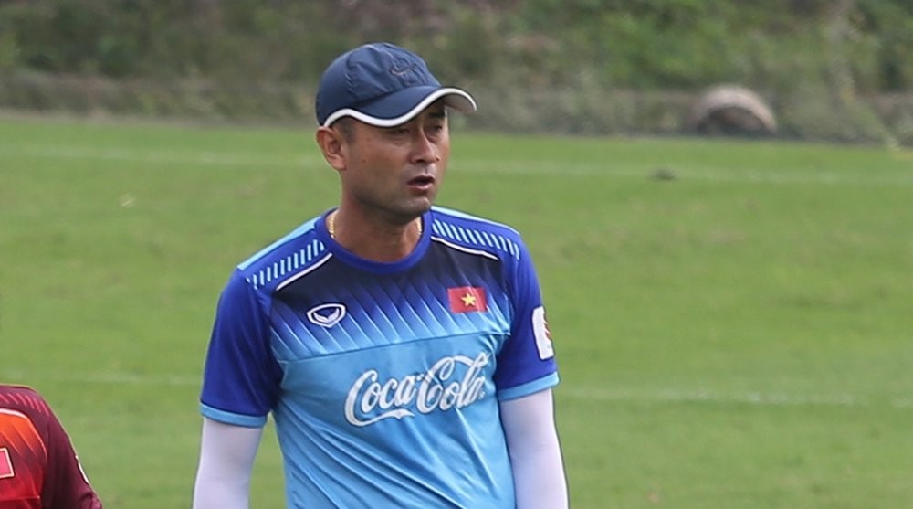 Tân HLV HAGL sẽ áp dụng chiến thuật của HLV Park Hang-seo cho học trò - Bóng Đá