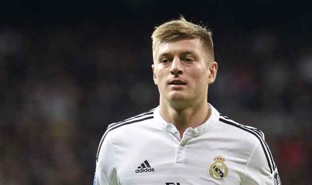 Zidane đưa ra danh sách cầu thủ thay thế Kroos - Bóng Đá