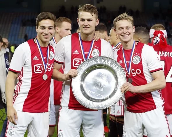 De Ligt cập nhật - Bóng Đá
