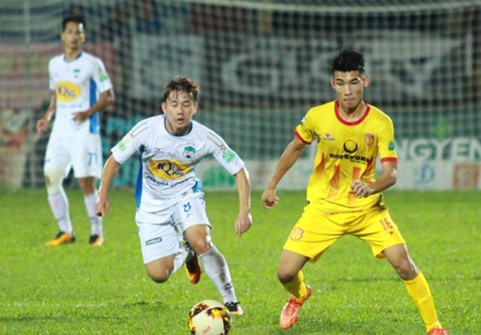 TRỰC TIẾP HAGL 0-0 DNH Nam Định (H1): Chevaughn Walsh thử vận may - Bóng Đá