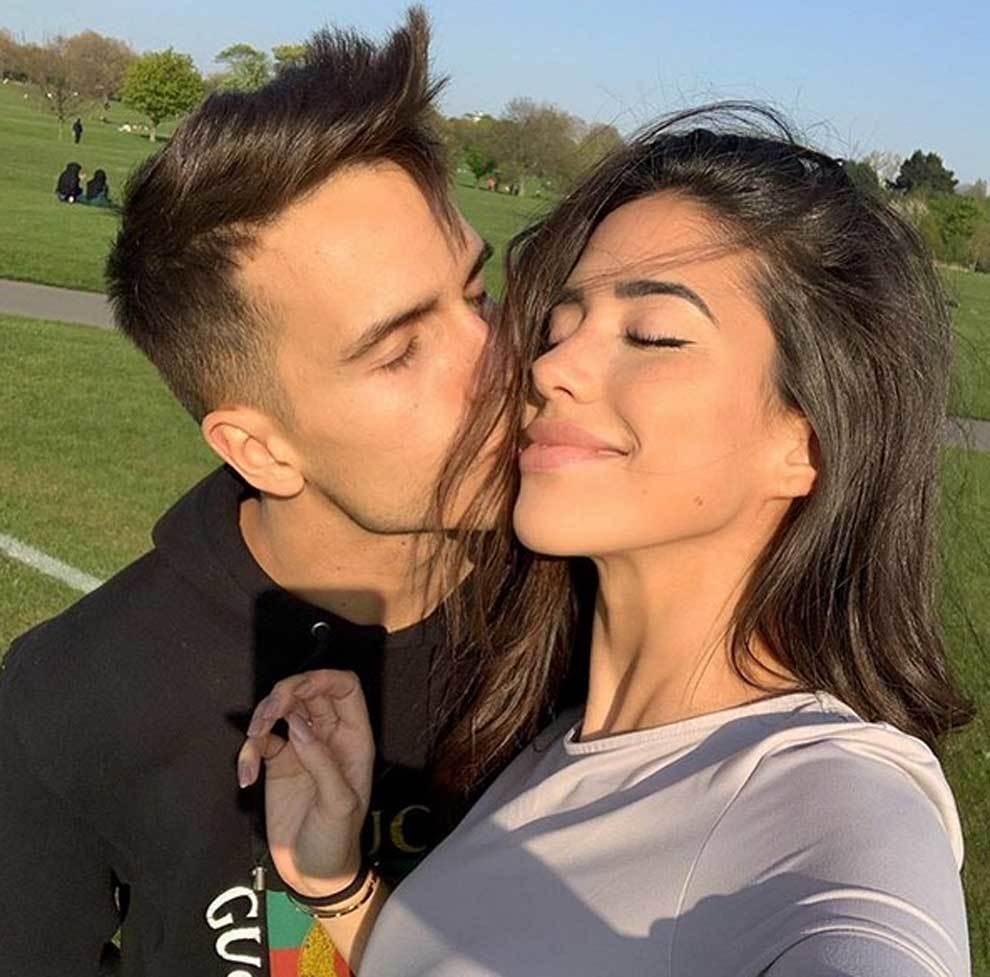 'Bom xịt' - Bóng Đá