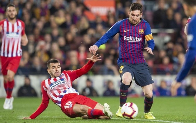 Lo tương lai MU, Solskjaer dự khán và tận mắt chứng kiến phong độ hủy diệt của Messi - Bóng Đá
