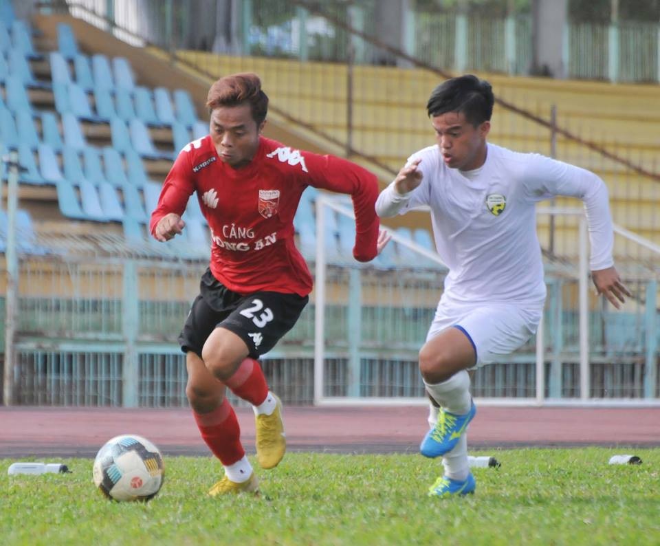 17h00 ngày 30/03, Long An vs DNH. Nam Định: Kẻ tám lạng, người nửa cân - Bóng Đá