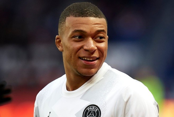 Mbappé will sign an extension with PSG after this season that will increase his wages closer to what Neymar earns.  - Bóng Đá