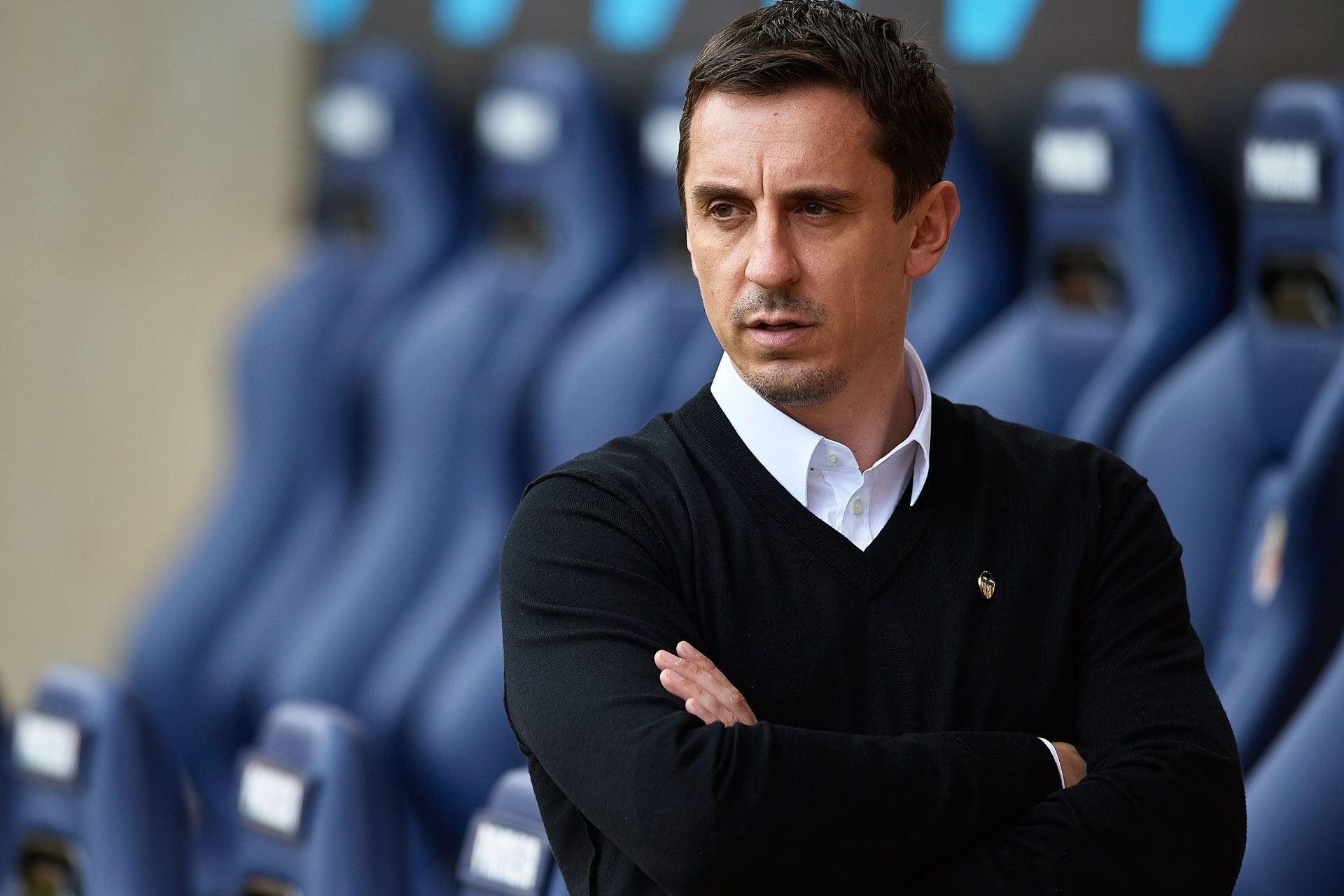 Man Utd chief Ed Woodward privately laughs off Gary Neville criticism of his job - Bóng Đá