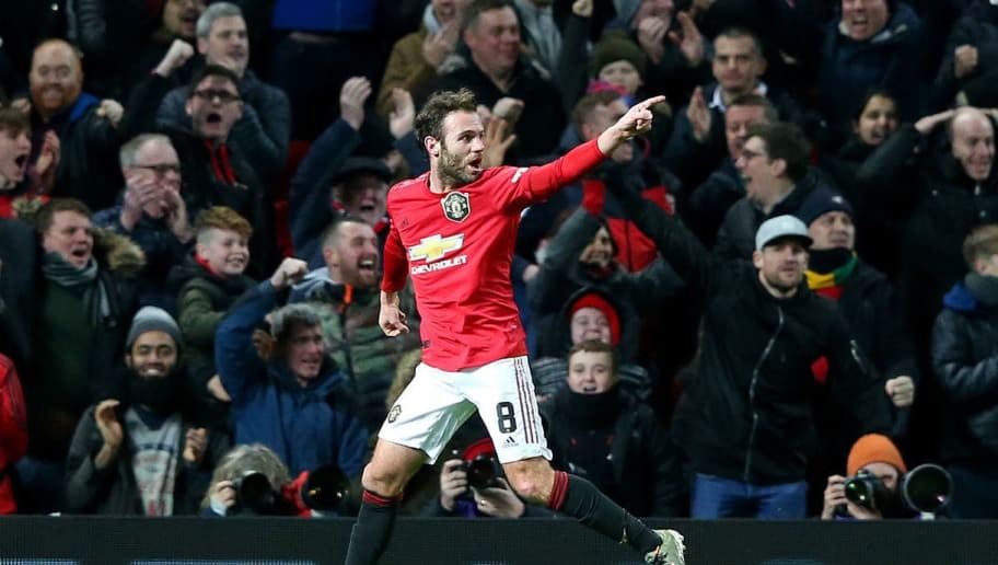 Hạ Wolves, Man Utd phát hiện ra 