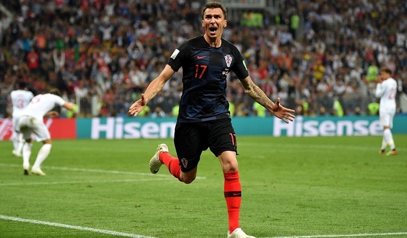 Mandzukic chia tay Croatia - Bóng Đá