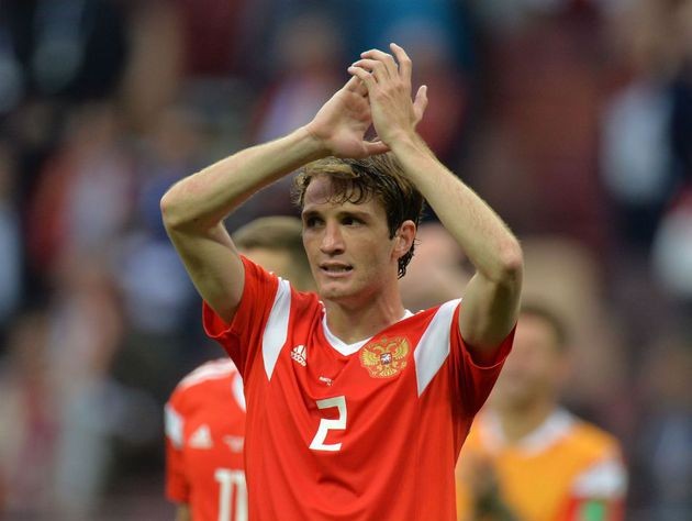 4 sự thay thế hoàn hảo cho Antonio Valencia của Man Utd: 3 mới, 1 cũ! - Bóng Đá