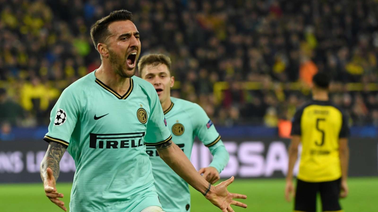 Inter reject offer from Man Utd for Vecino - Bóng Đá