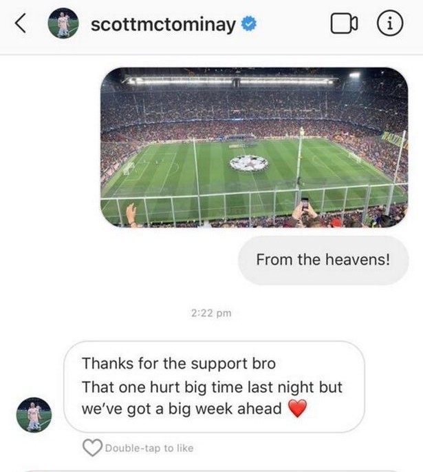 McTominay an ủi CĐV sau trận thua Barca - Bóng Đá