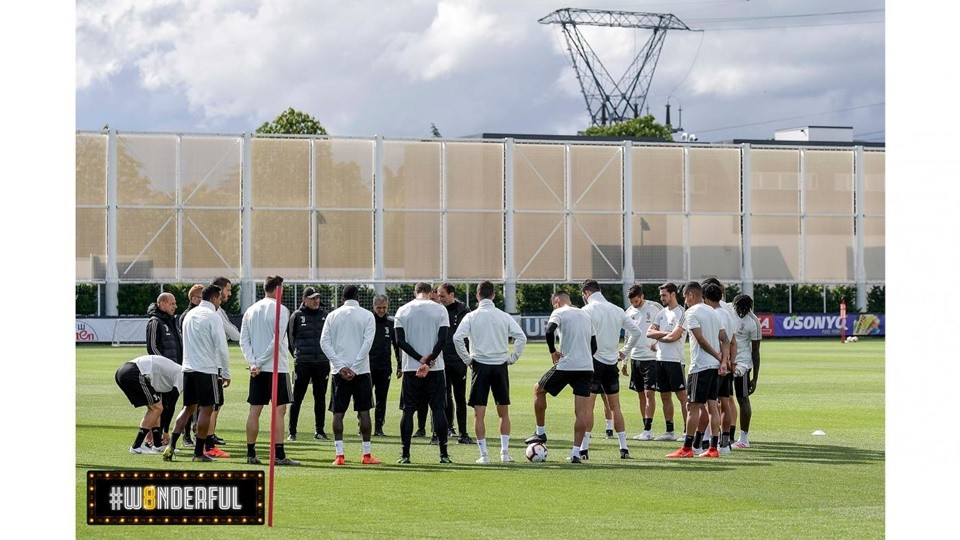 Juve tập - Bóng Đá