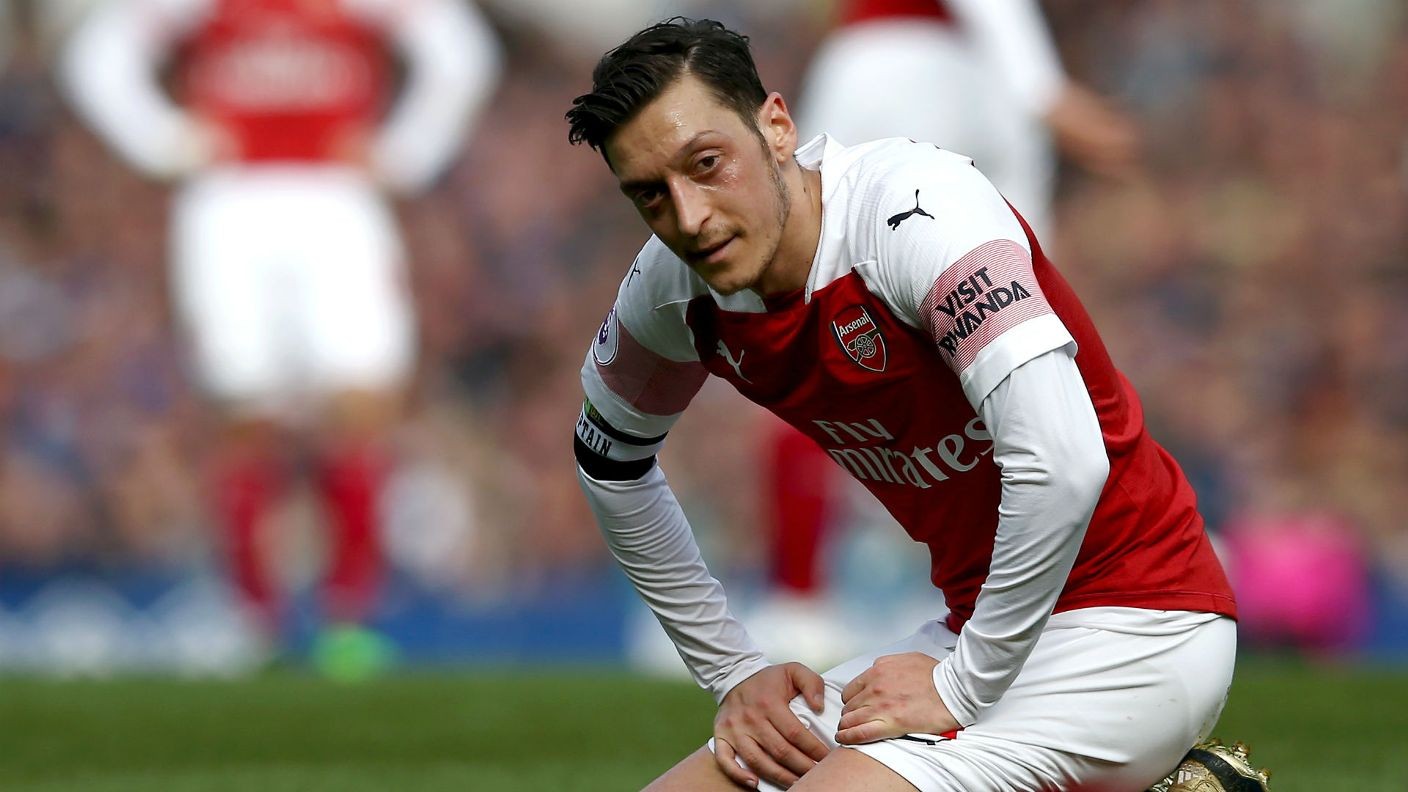 Ozil: 