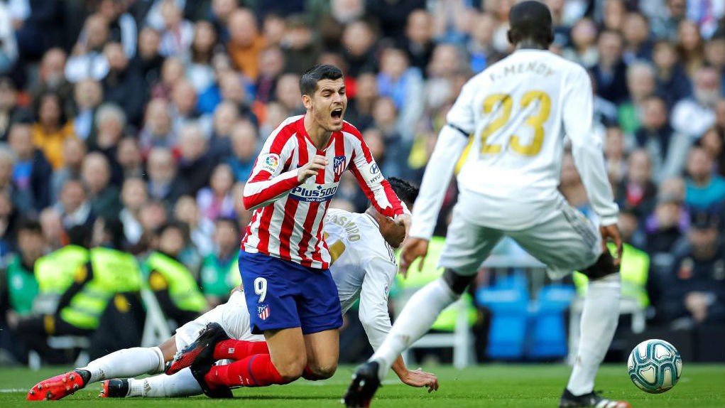 Madrid derby chants against Morata are reported to the authorities - Bóng Đá