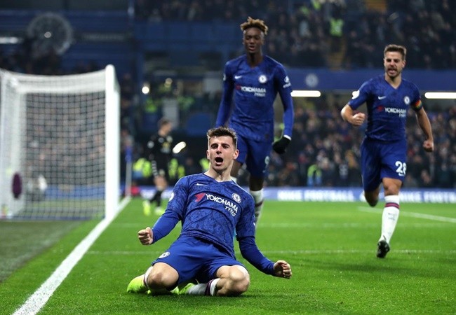 Có 'trọng pháo' Edinson Cavani, đội hình Chelsea 'khủng' thế nào? - Bóng Đá