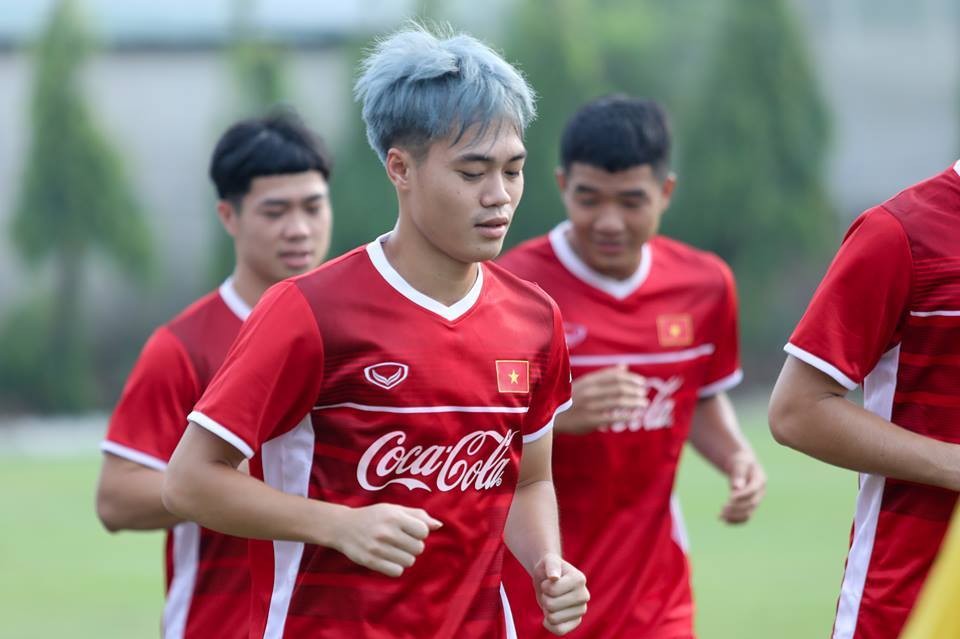 Văn Toàn trải lòng về cuộc cạnh tranh trên hàng công của ĐT Việt Nam - Bóng Đá